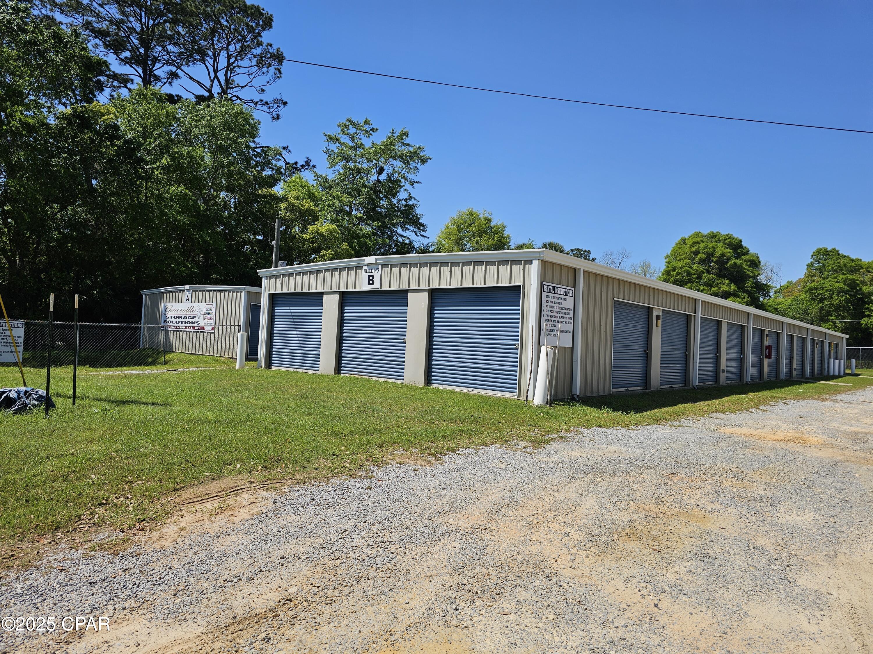 [No Recorded Subdiv] - Commercial Sale