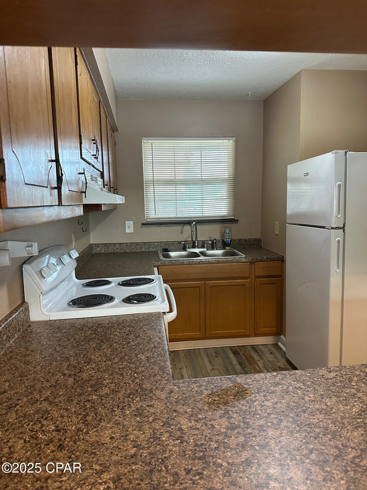 [No Recorded Subdiv] - Residential Lease