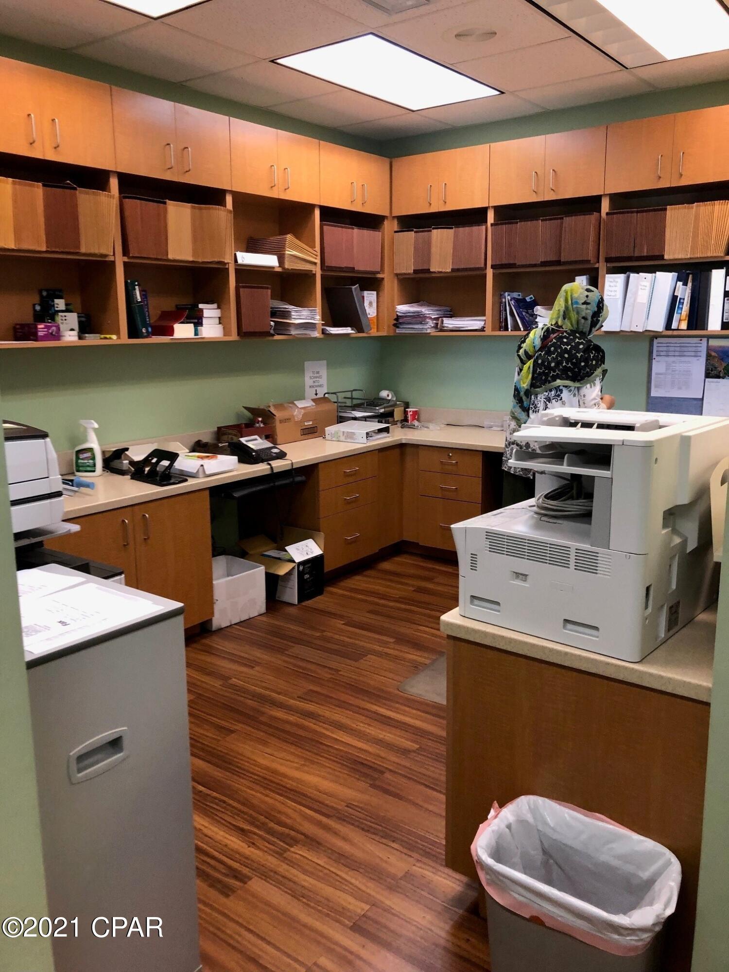 St. Andrews Bay Dev. Co. - Commercial Lease