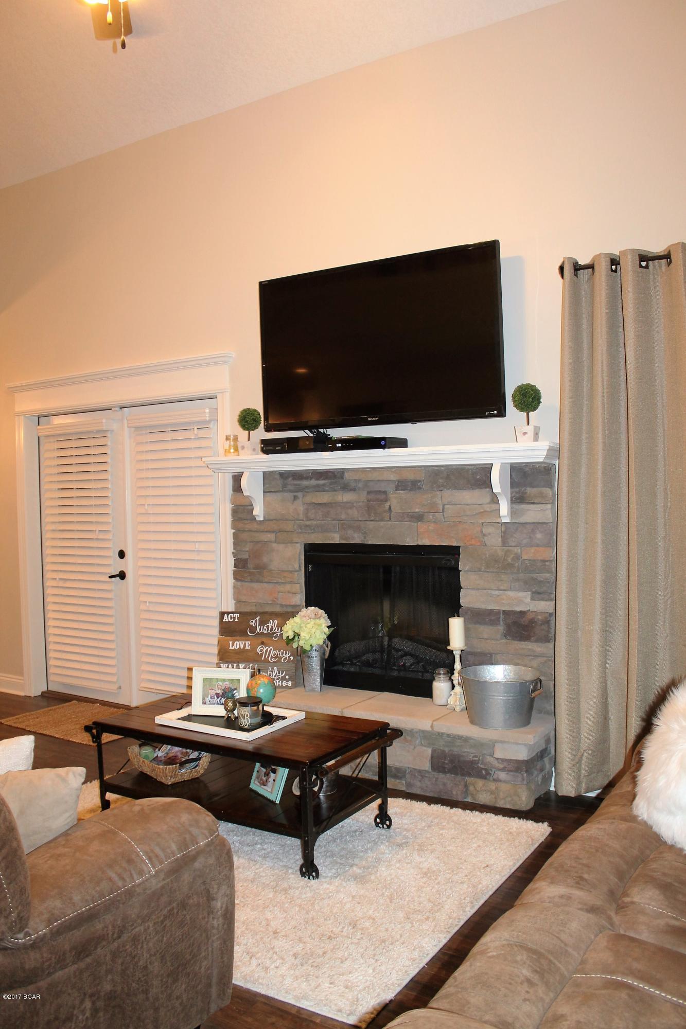 Cedar Creek Chase Ph 1 - Residential