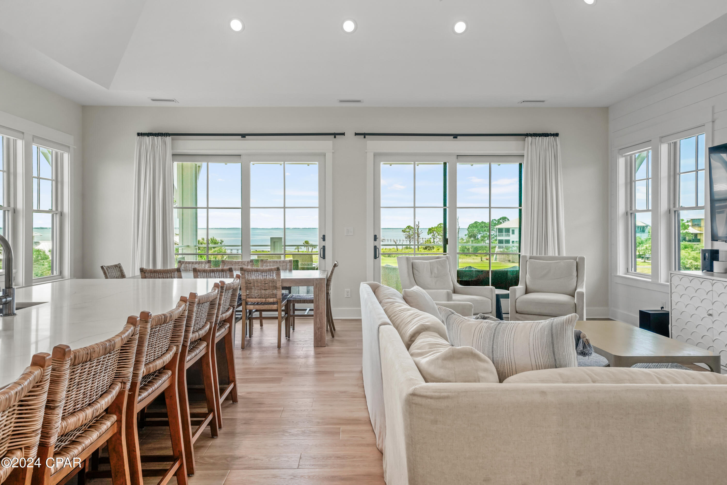 Ovation - Residential