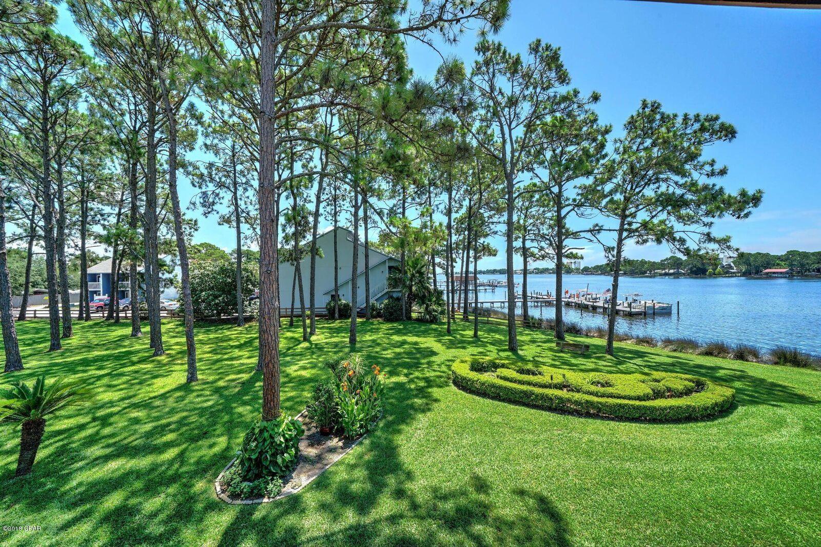 Palisades Condo Ph 1 - Residential