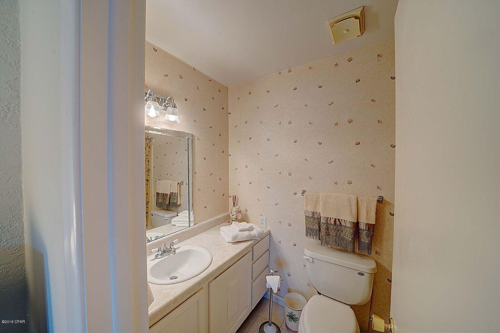 Palisades Condo Ph 1 - Residential