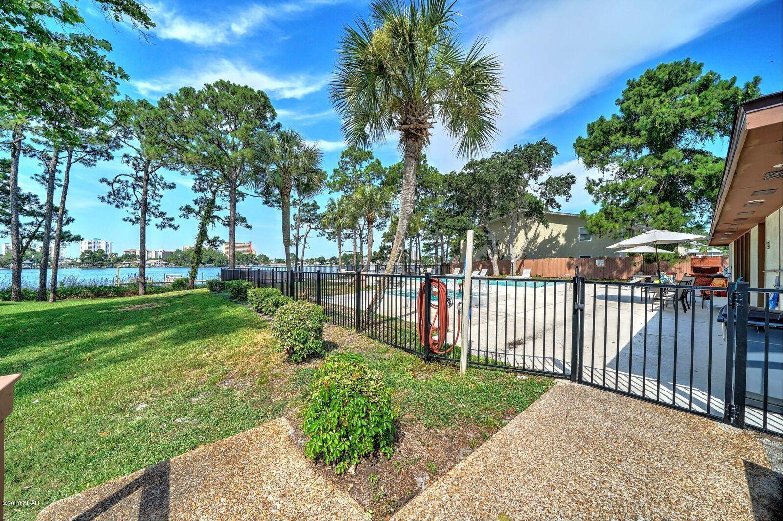 Palisades Condo Ph 1 - Residential