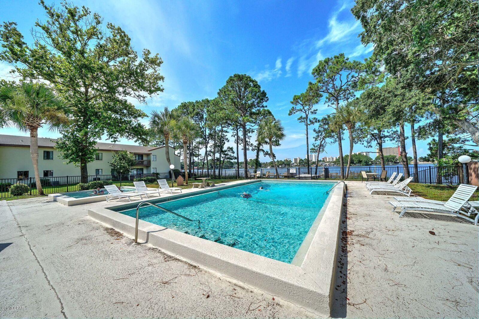 Palisades Condo Ph 1 - Residential