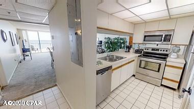 Edgewater Tower III - Residential