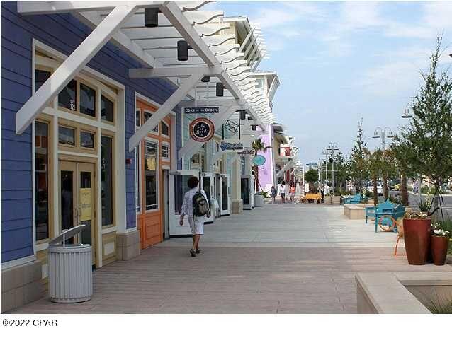 Riviera Beach - Land