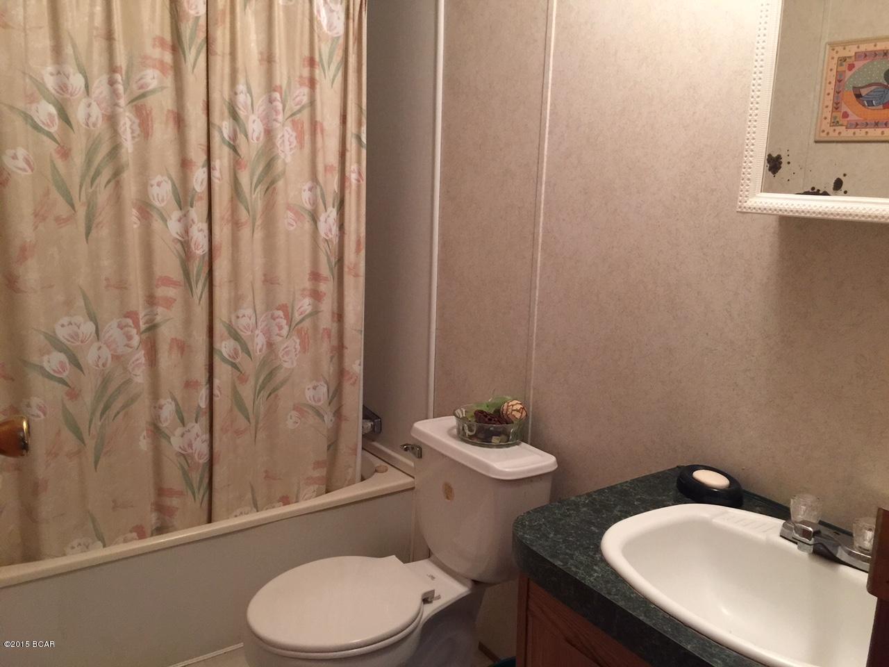 Leisure Lakes - Residential