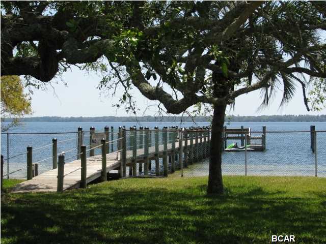 Cove Condominium - Residential