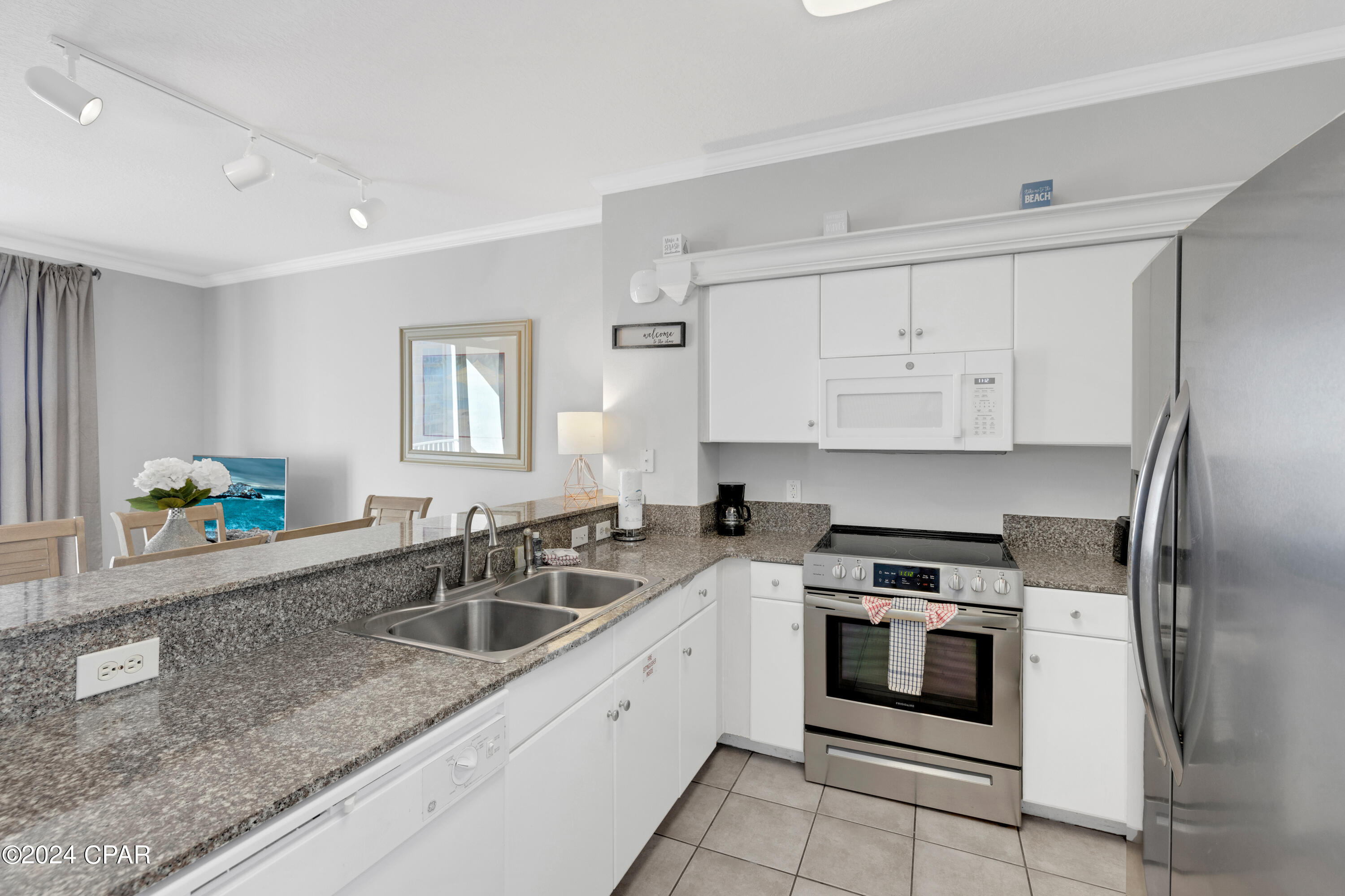 Shores Of Panama - Residential