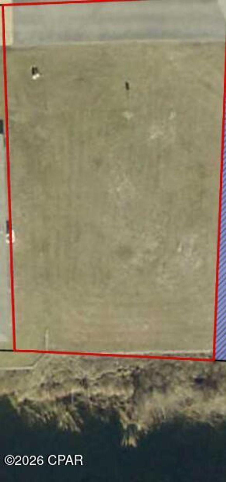 Rare vacant homesite in gated community of Harbour Towne - one of the last available lots. Community amenities include a pool, pickleball/tennis courts, marina access and more. 

Close to beaches, restaurants, shopping and public boat ramps - perfect for a custom coastal home, investment build, or second home location.