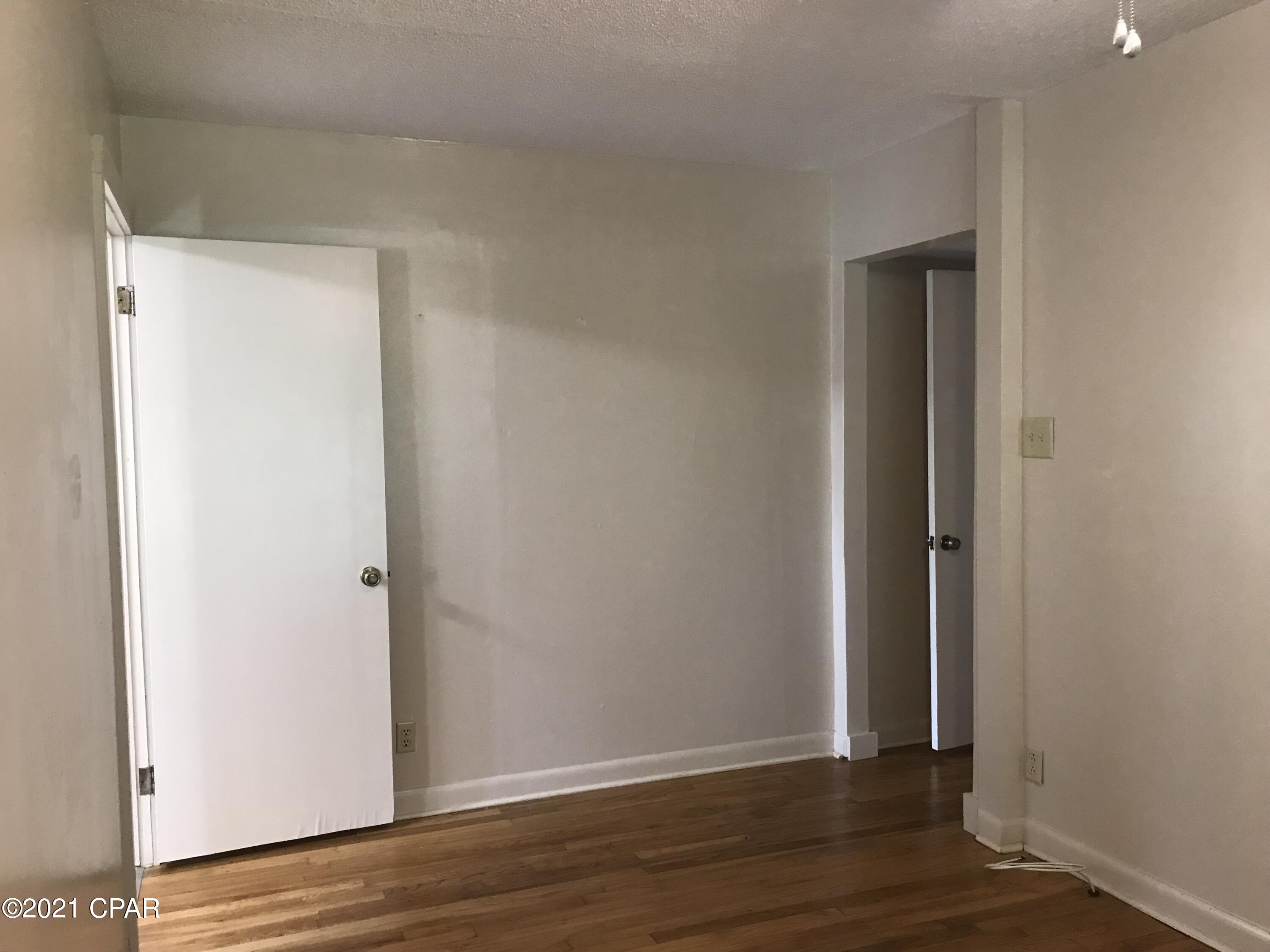 Walter R Davis Add - Residential