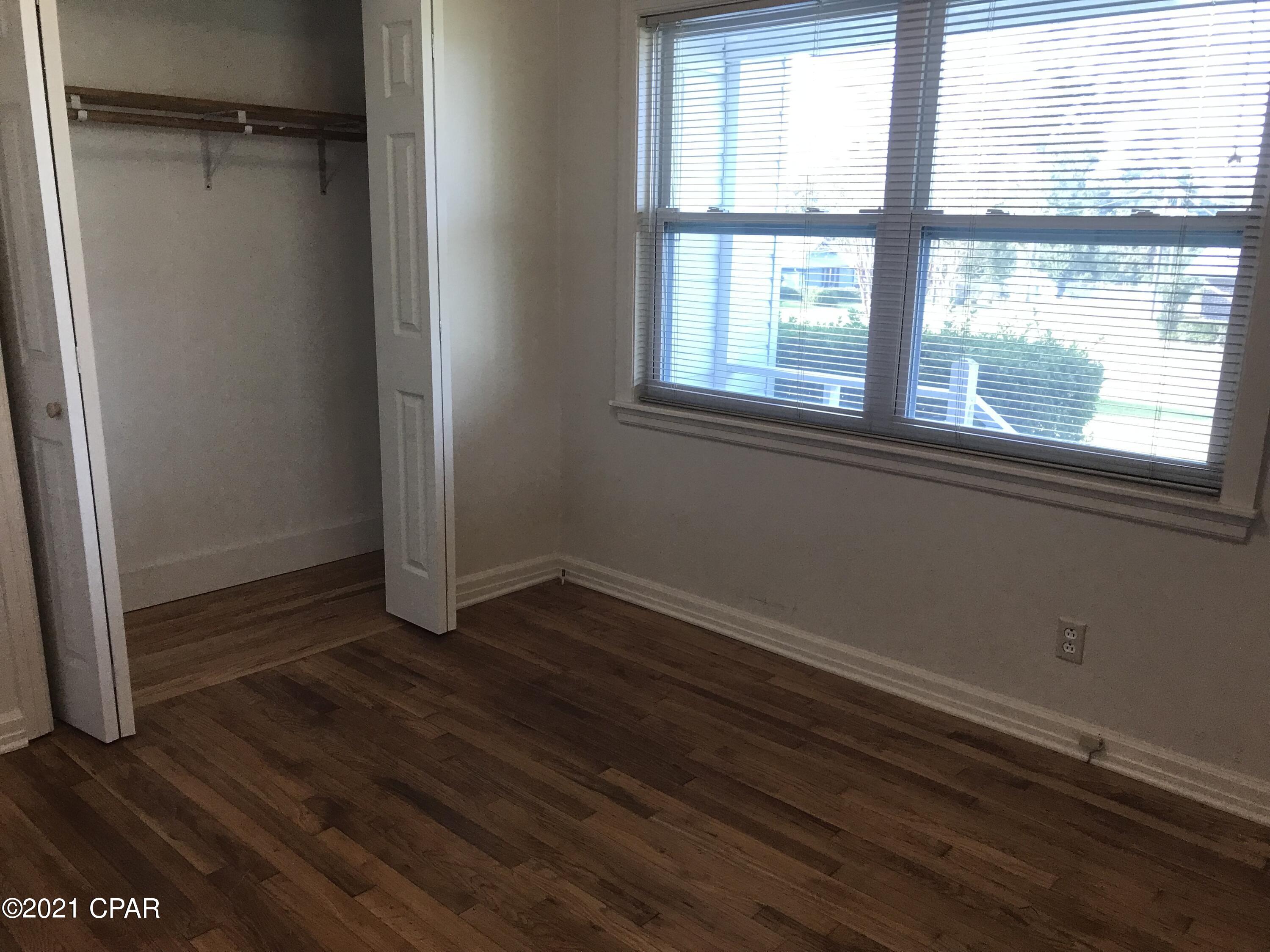 Walter R Davis Add - Residential