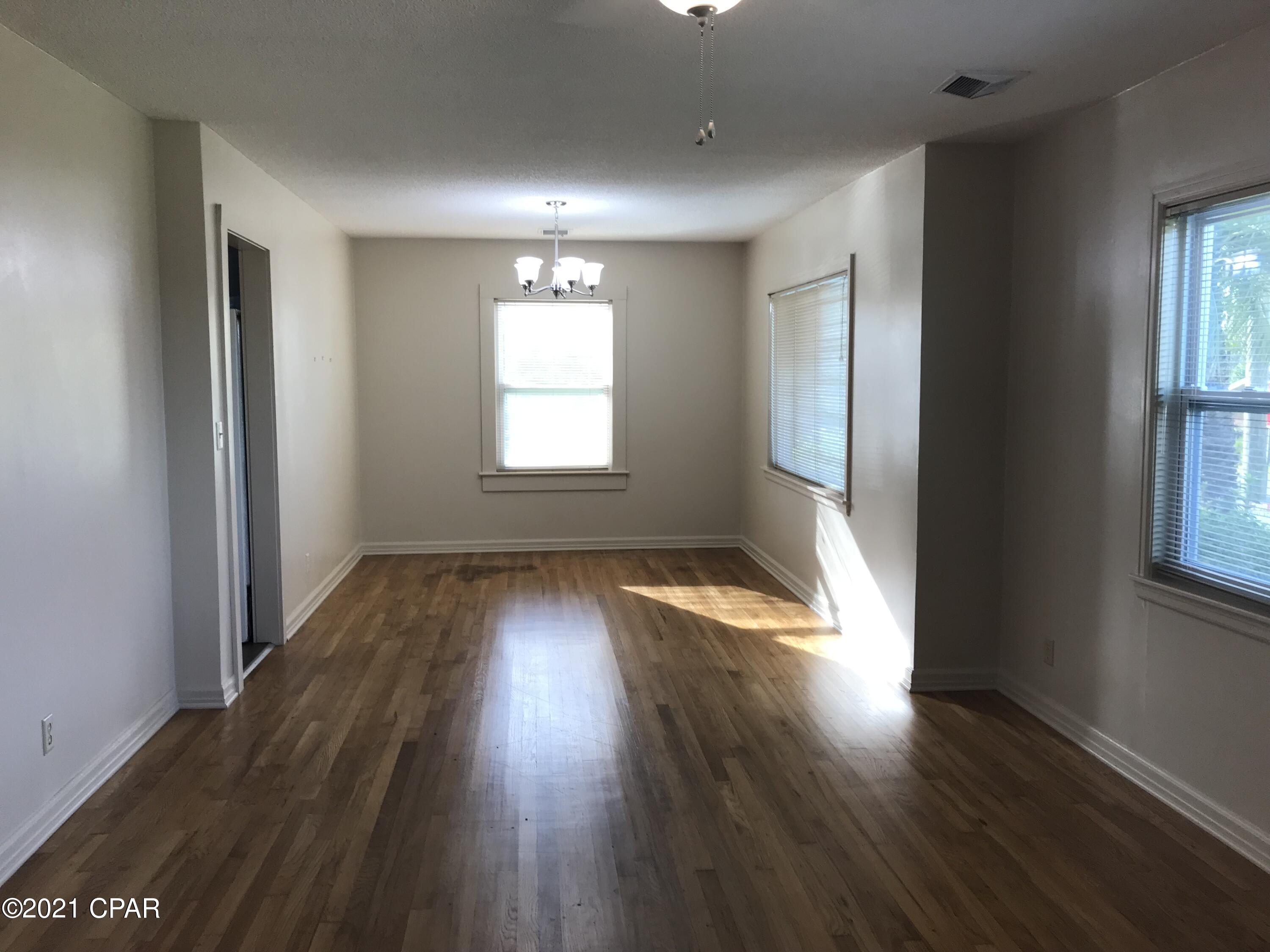 Walter R Davis Add - Residential