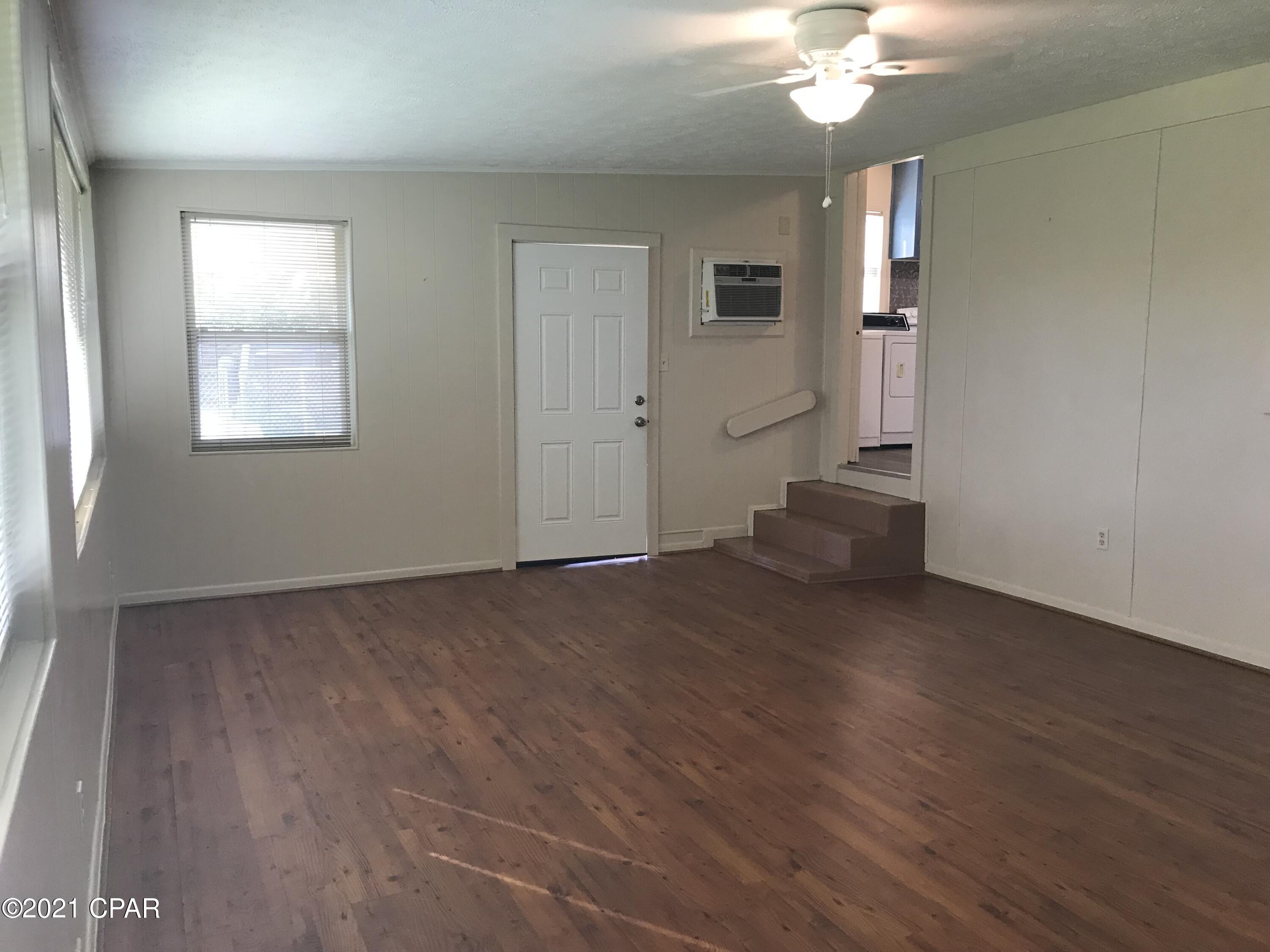 Walter R Davis Add - Residential