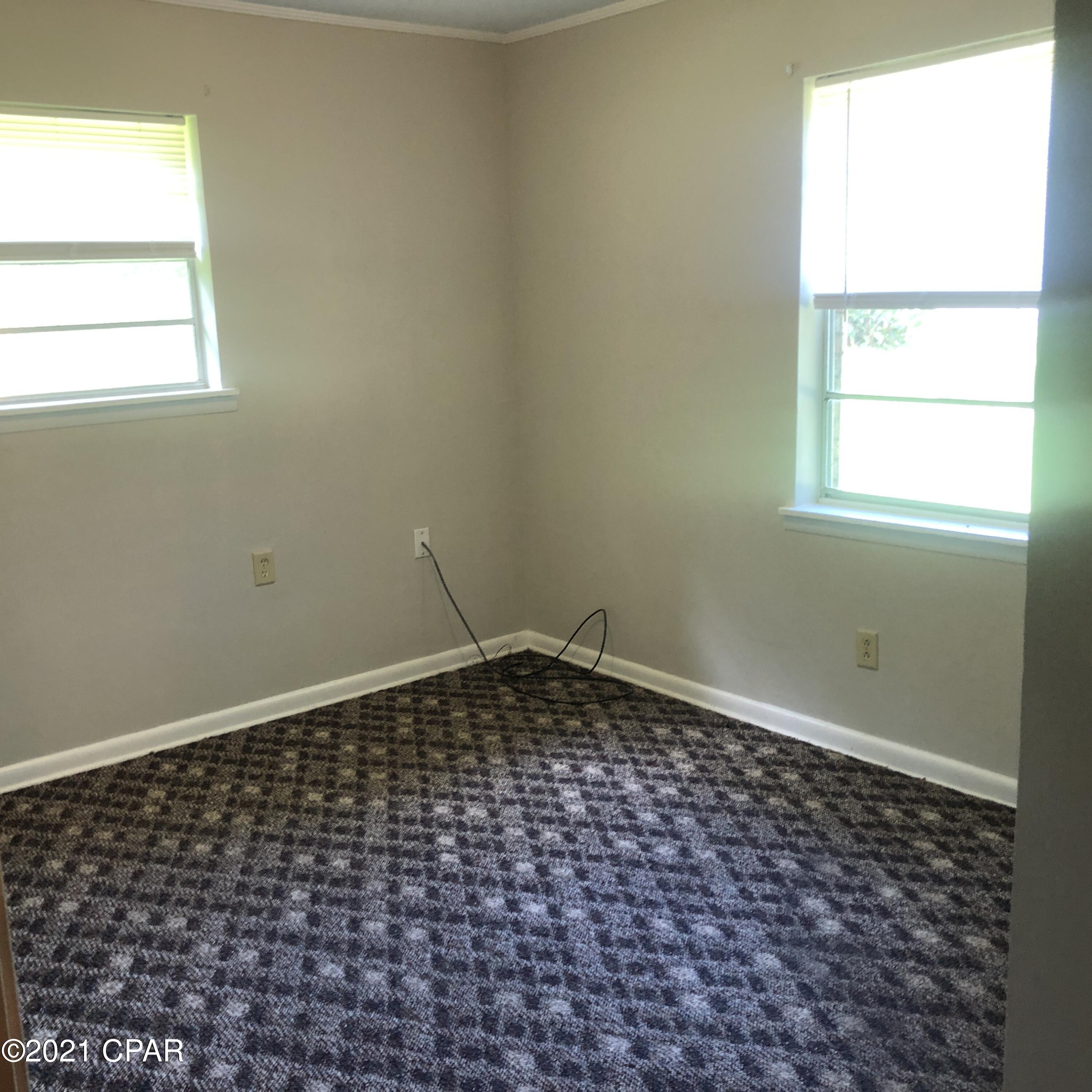 Miltonia & South Marianna - Residential