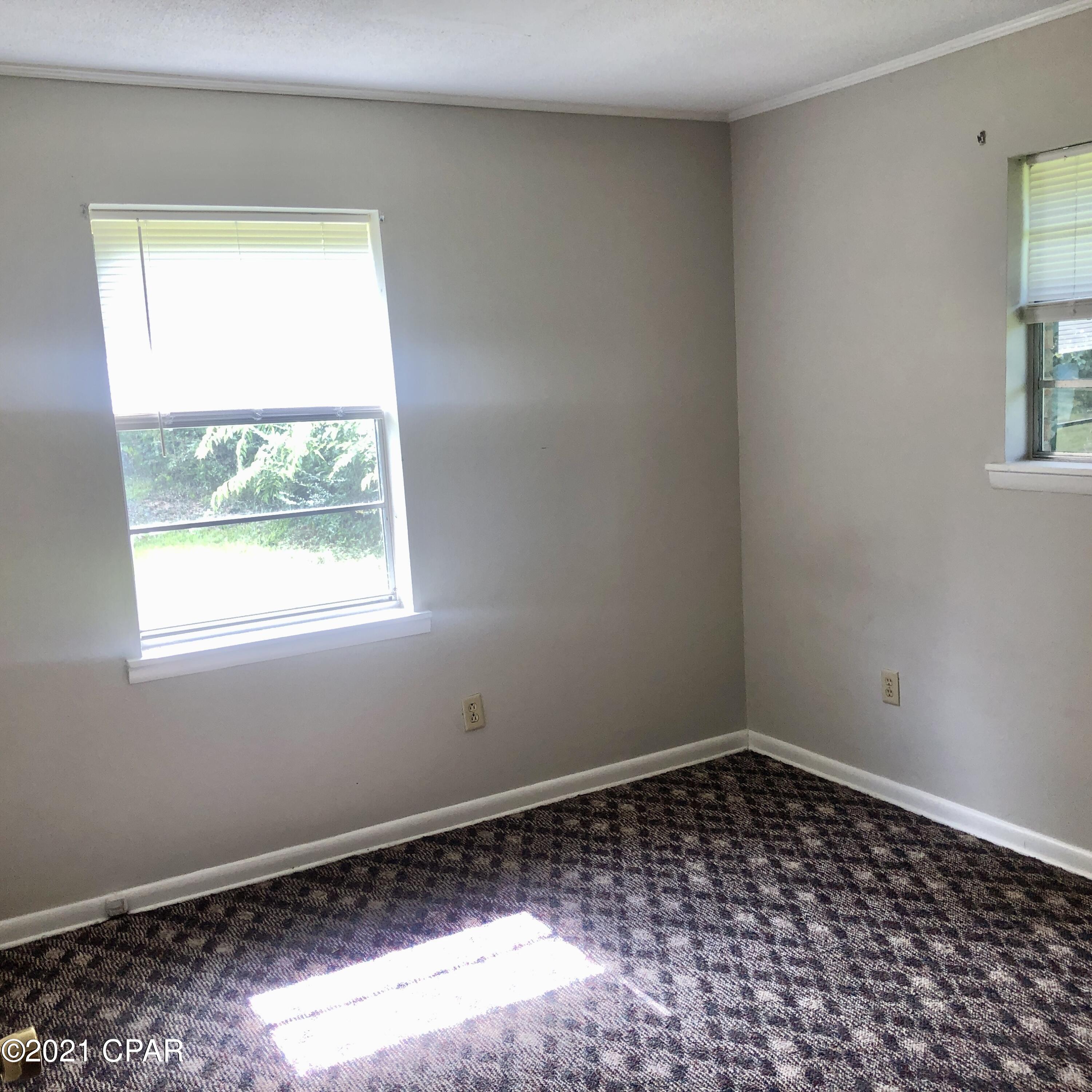 Miltonia & South Marianna - Residential