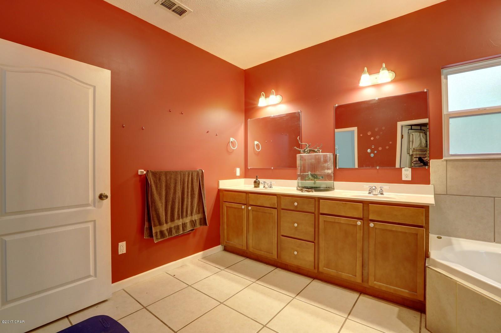 Indian Bluff Estates - Residential