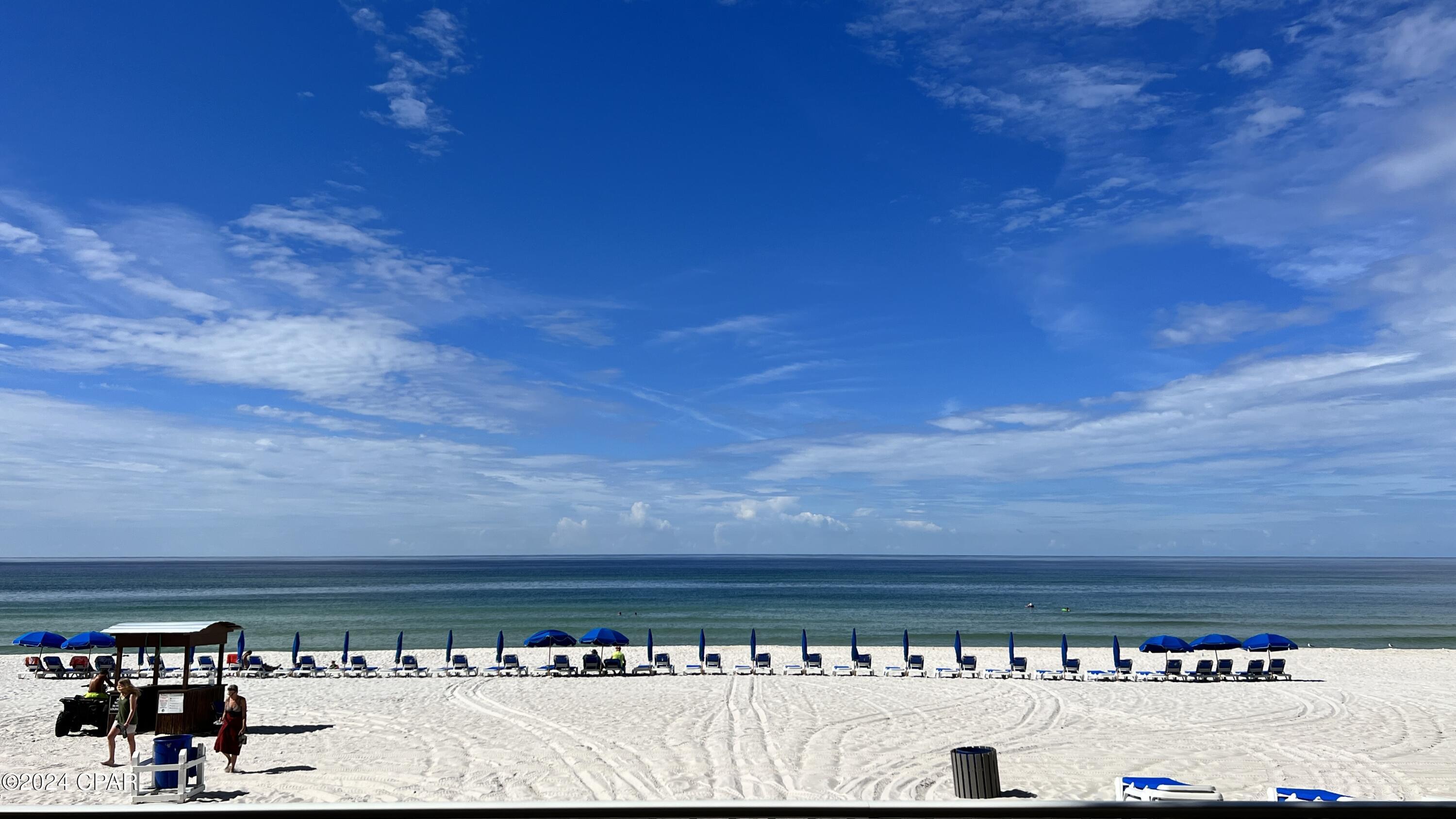 Tropic Winds - Residential