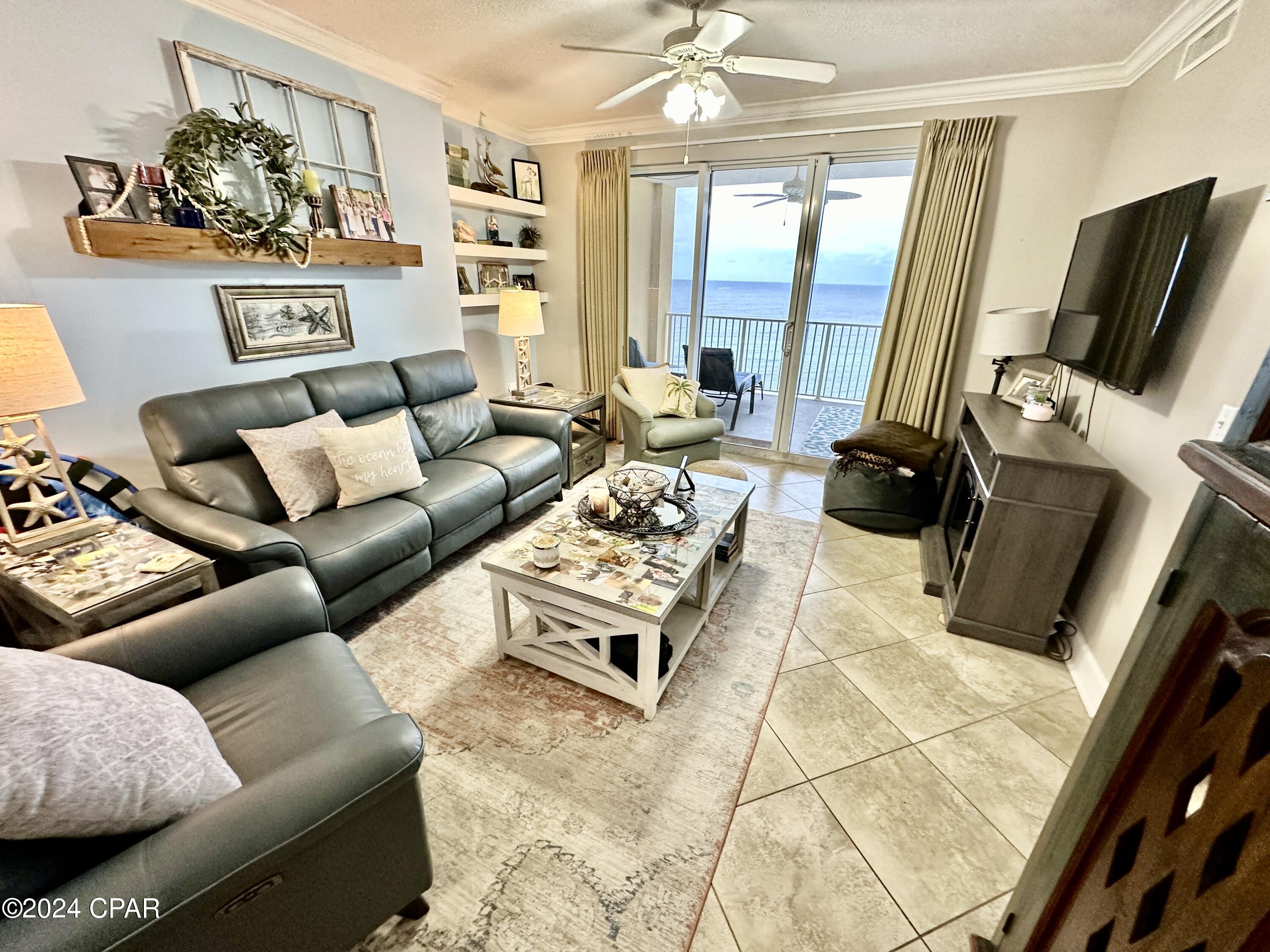 Tropic Winds - Residential