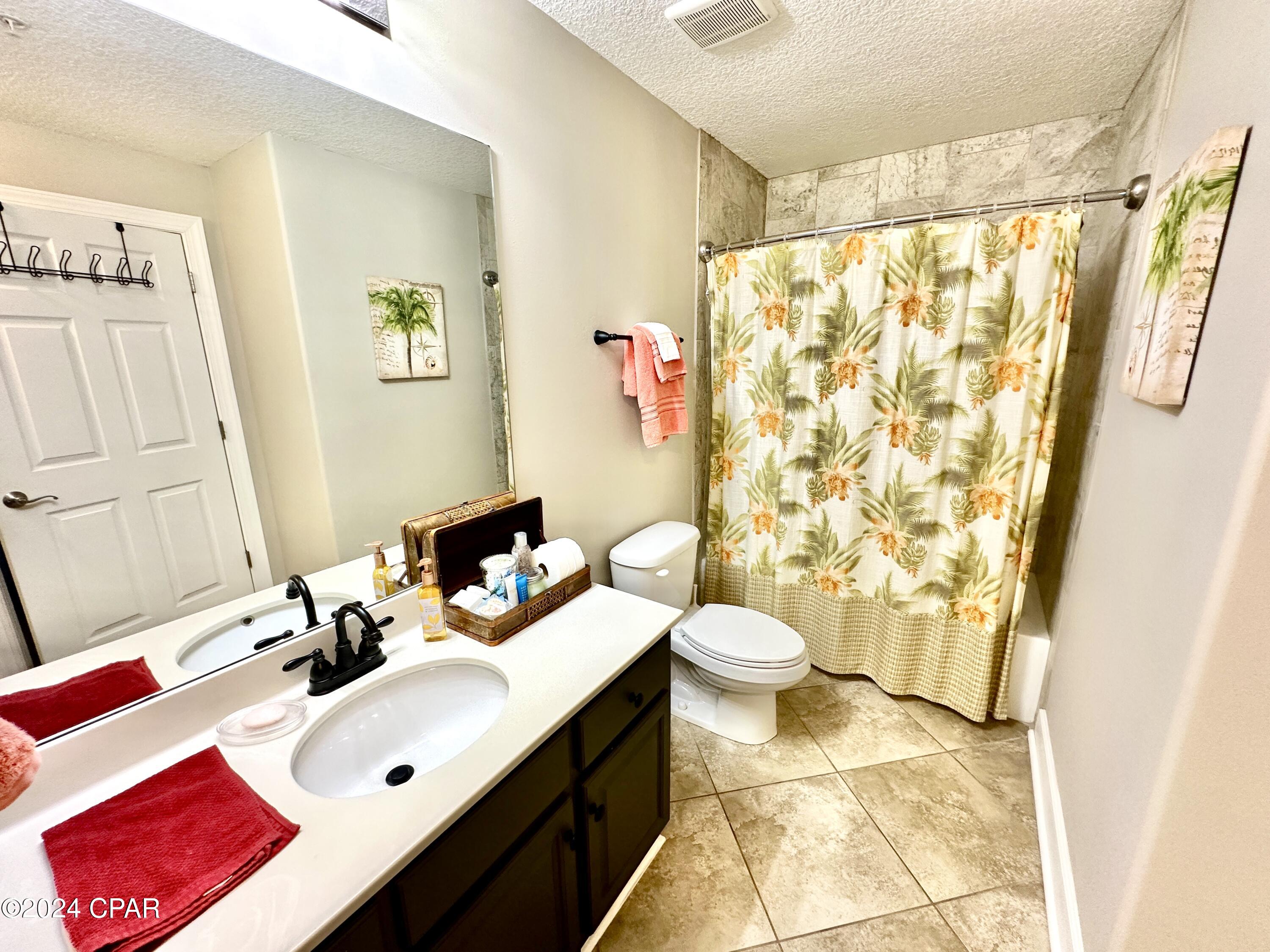 Tropic Winds - Residential