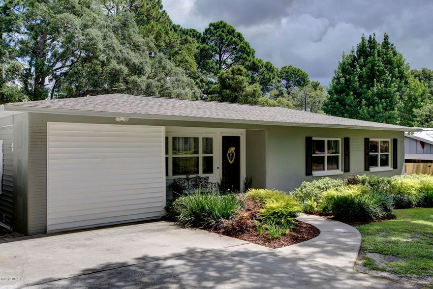 Open House this Sunday October 1st, 1:30-4:00. Great 4 bedroom/ 3 bathroom newly renovated house in the Cove. This is a rare find! Master Suite is a new addition with a large master bathroom with walk in closets, soaking tub, separate showers and vanities. There are 3 nice sized bedrooms split from the master. The inside has been renovated form the inside out. Roof is only 7 years old, Tankless hot water heater in 1 1/2 years old. All windows have been replaced, spray foam insulation under house and attic, plumbing and electrical updated, irrigation in the whole yard, new privacy fence , brick pavers, covered porch with cable and work shop with a/c. This is not your typical cove home. It is also a block form the water and a short ride to the Yacht Club. This home won't last long!! Please verify all sizes and information.