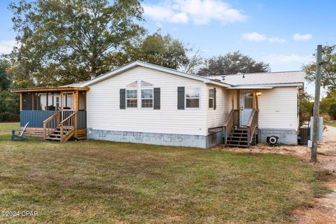 A home in Graceville