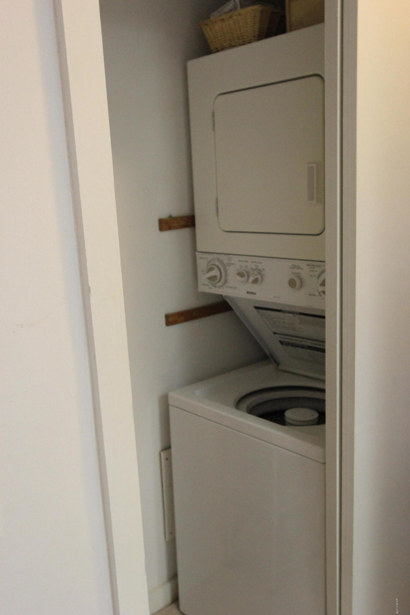 Bay Point Harbour Villas - Residential