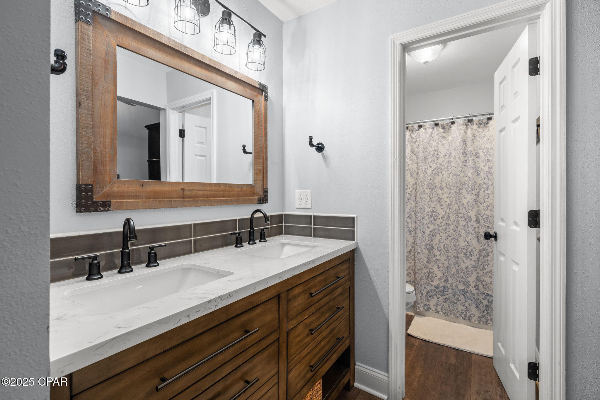 Belaire Estates U-6 - Residential