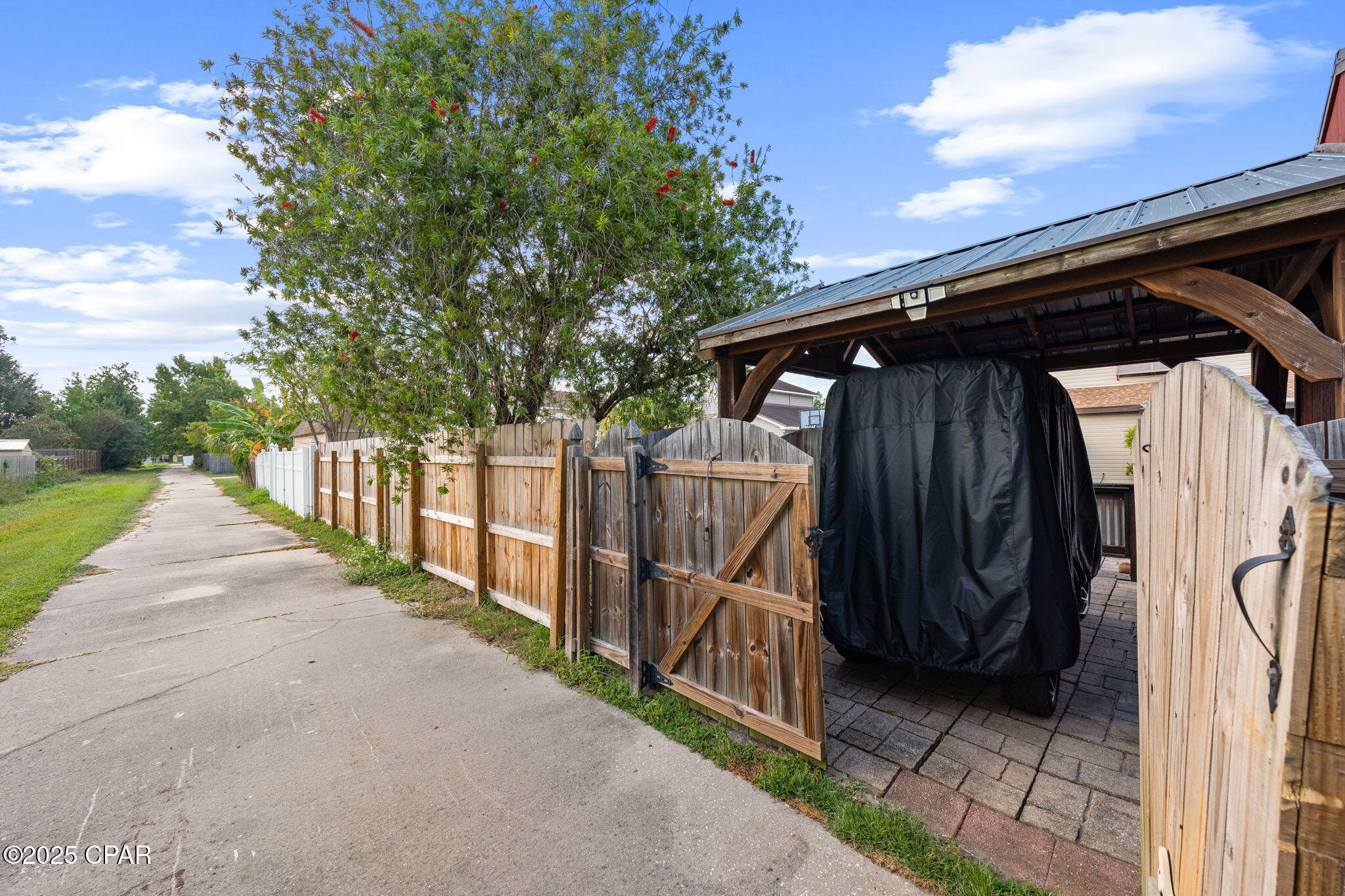 Belaire Estates U-6 - Residential