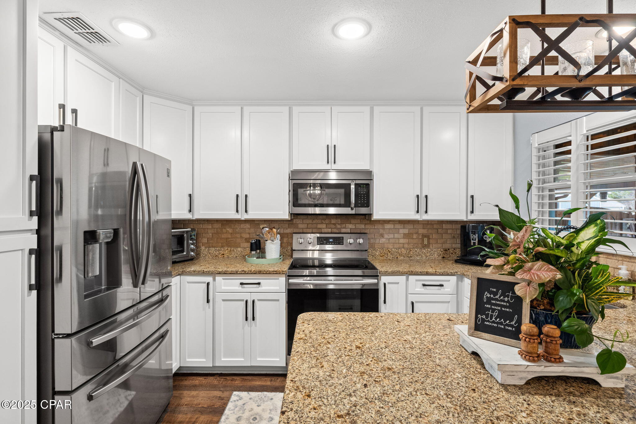 Belaire Estates U-6 - Residential