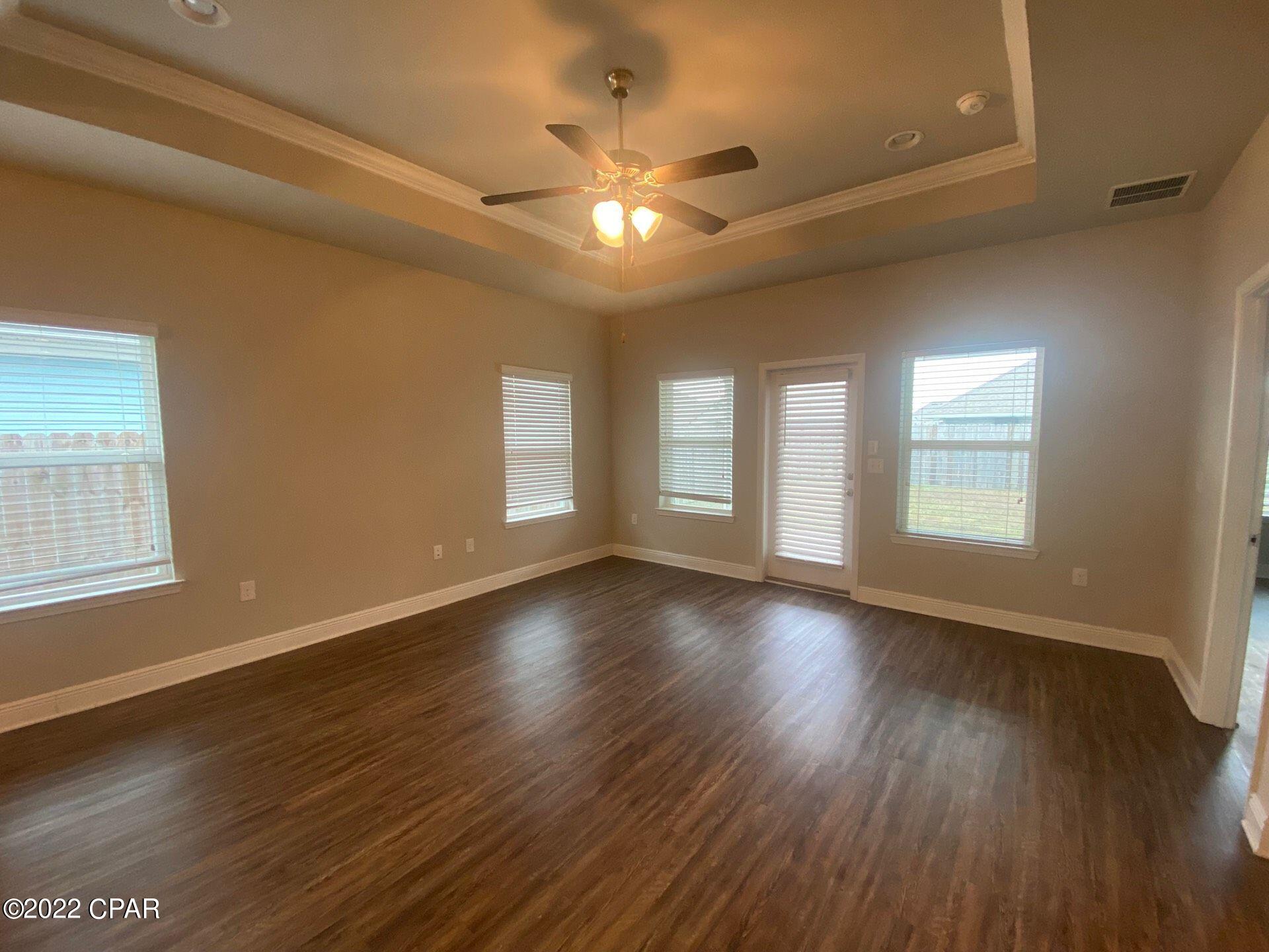 [No Recorded Subdiv] - Residential Lease