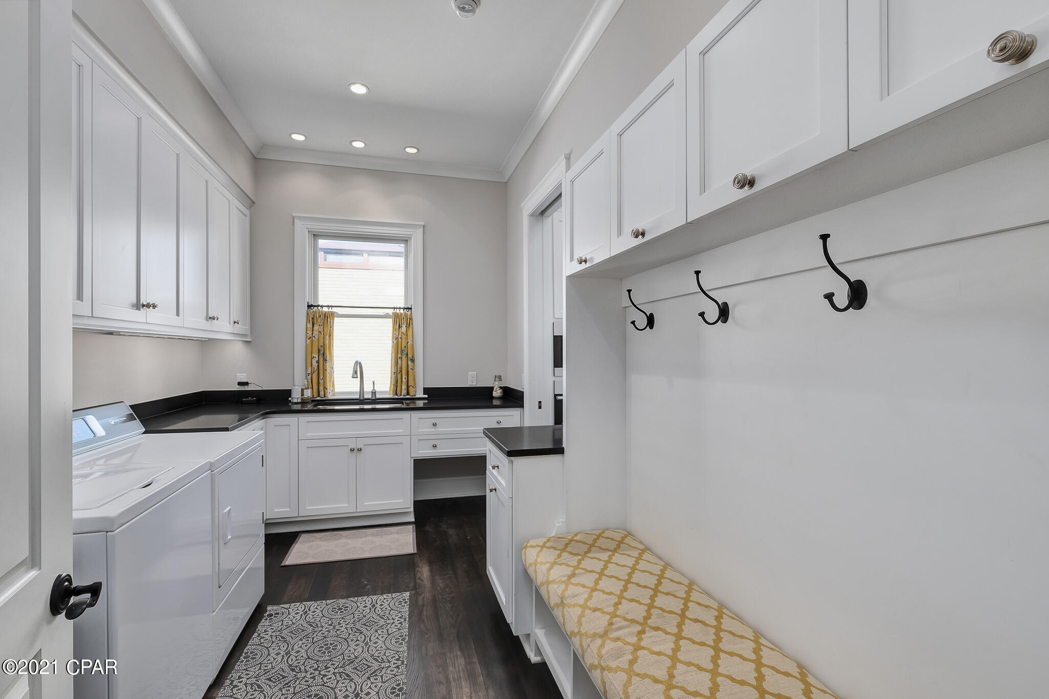 Cove Terrace - Residential