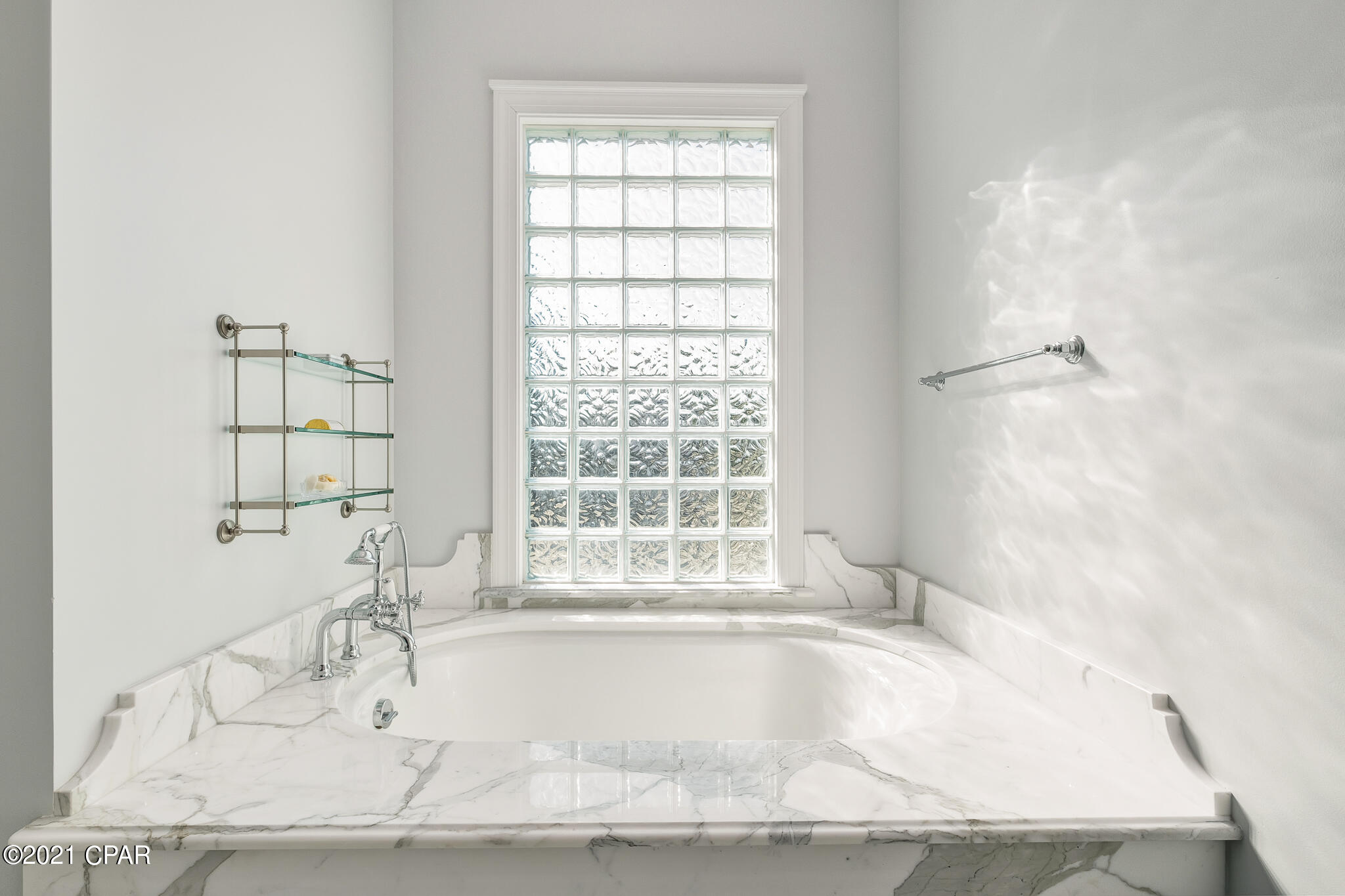 Cove Terrace - Residential