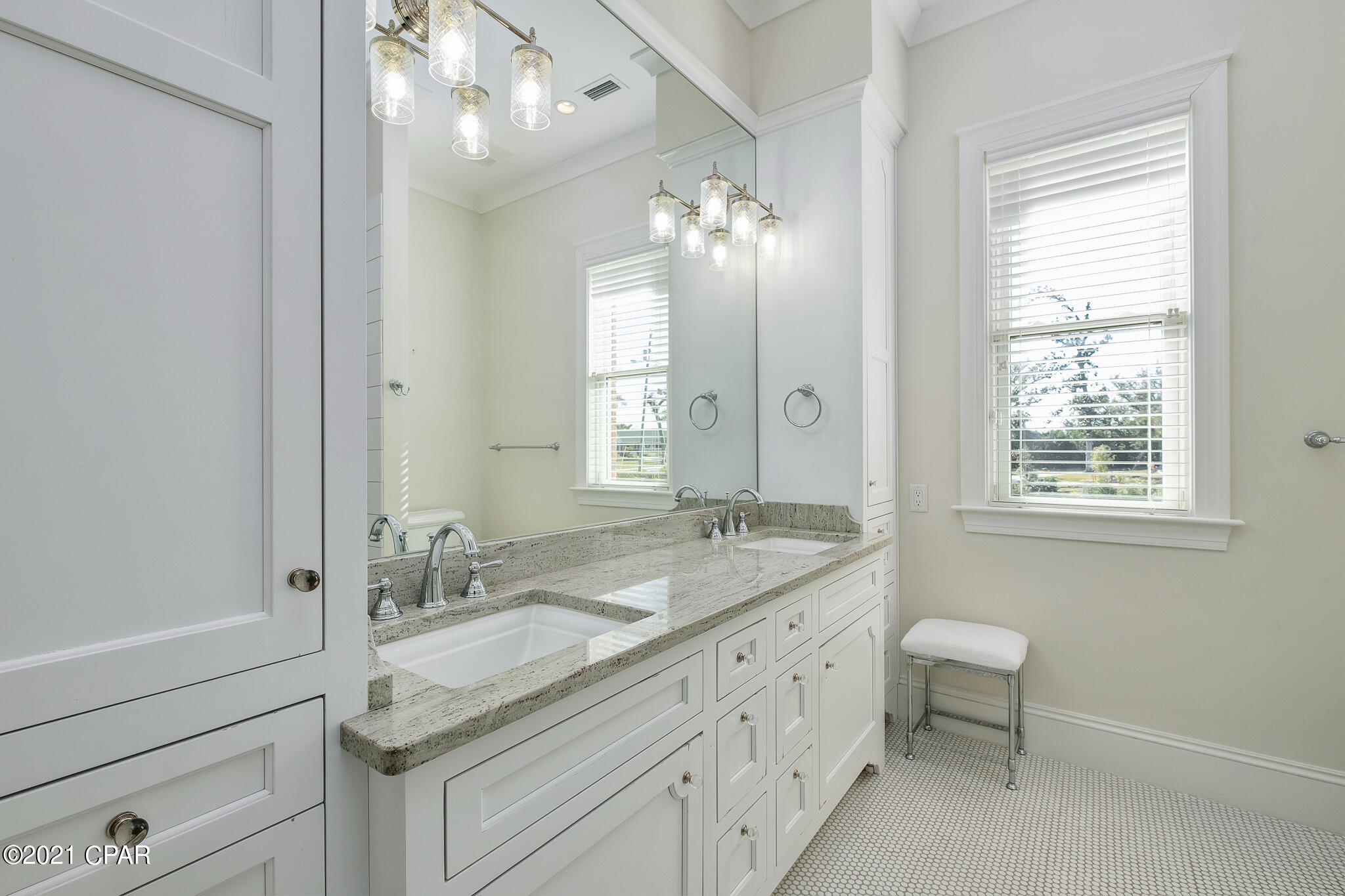 Cove Terrace - Residential