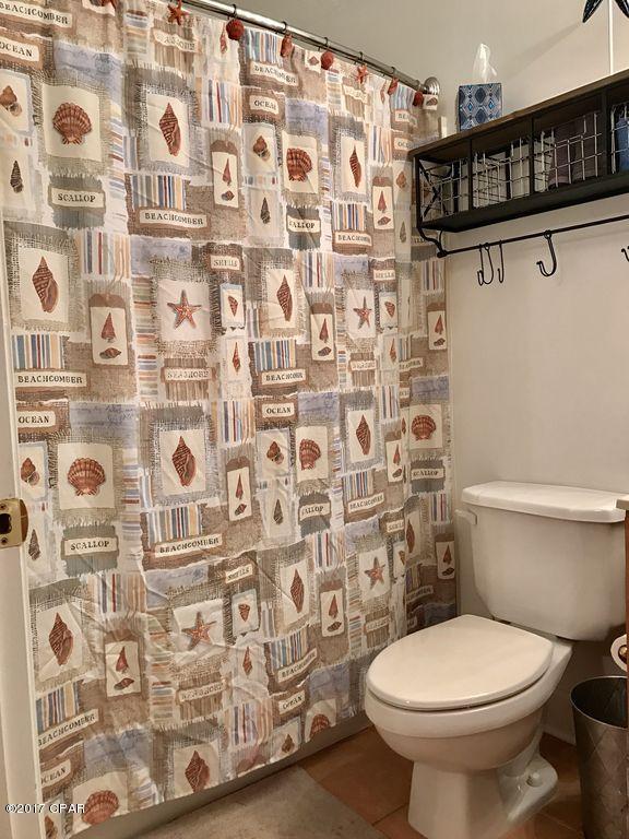 Twin Palms Resort - Residential