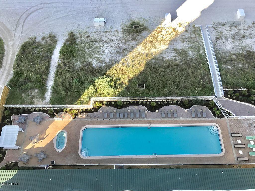 Twin Palms Resort - Residential