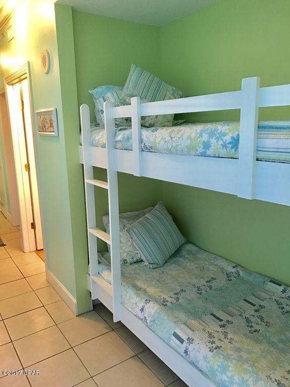 Twin Palms Resort - Residential