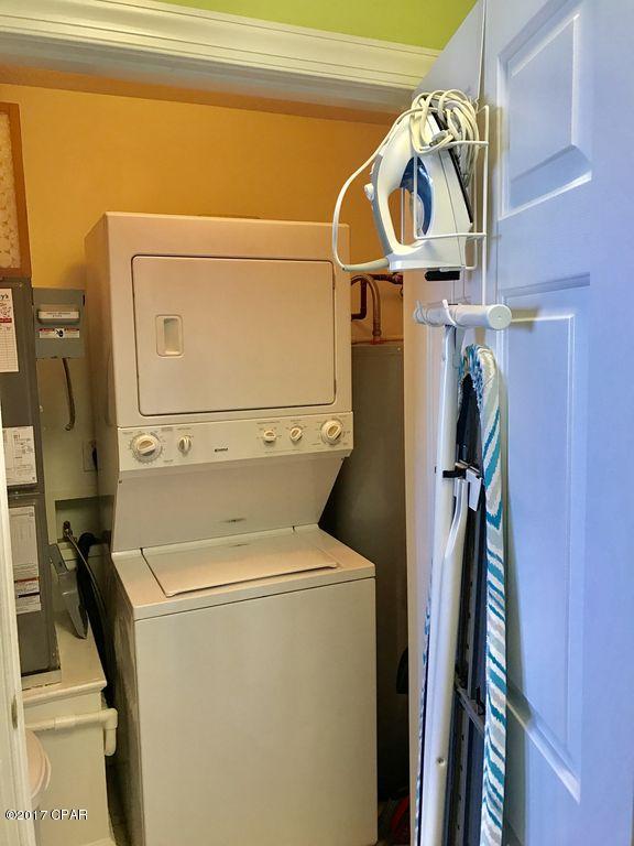 Twin Palms Resort - Residential