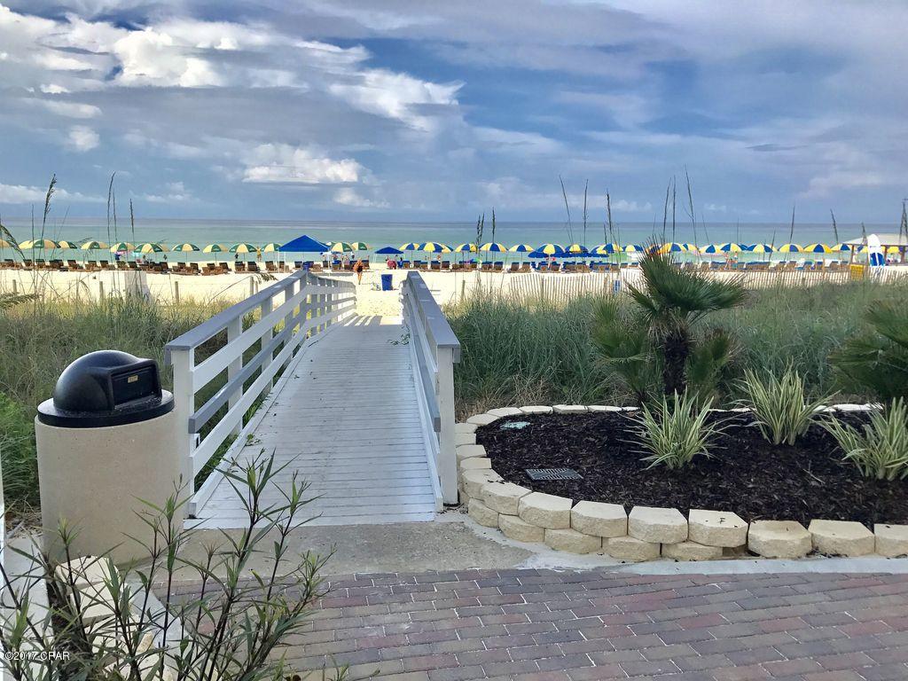 Twin Palms Resort - Residential