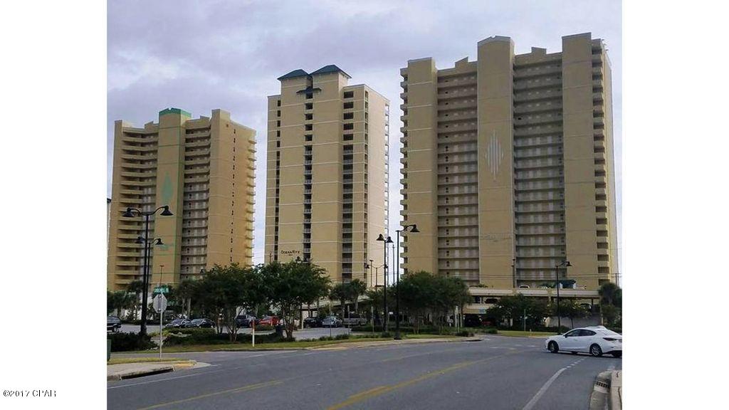 Twin Palms Resort - Residential