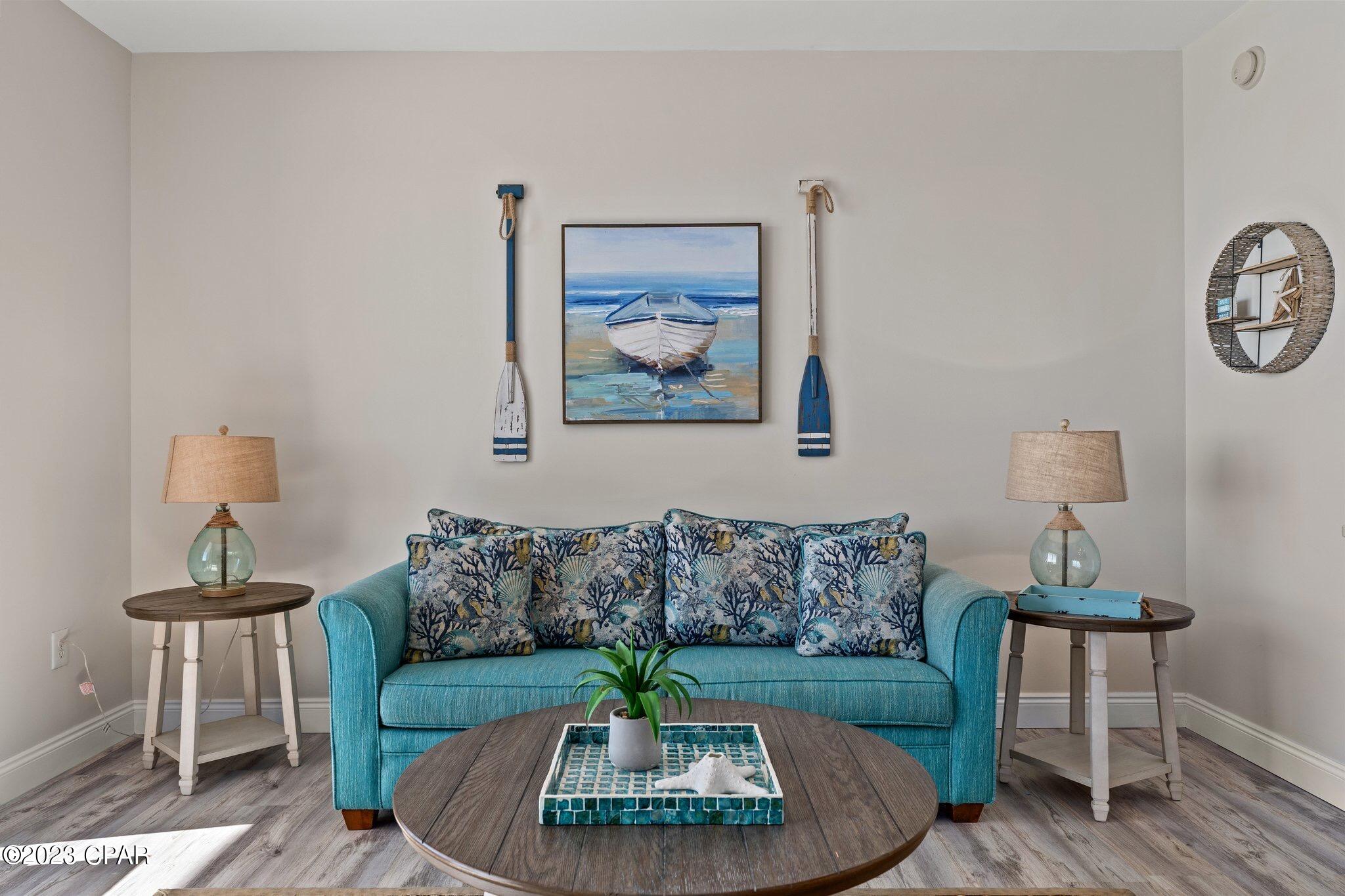 Splash Condo - Residential