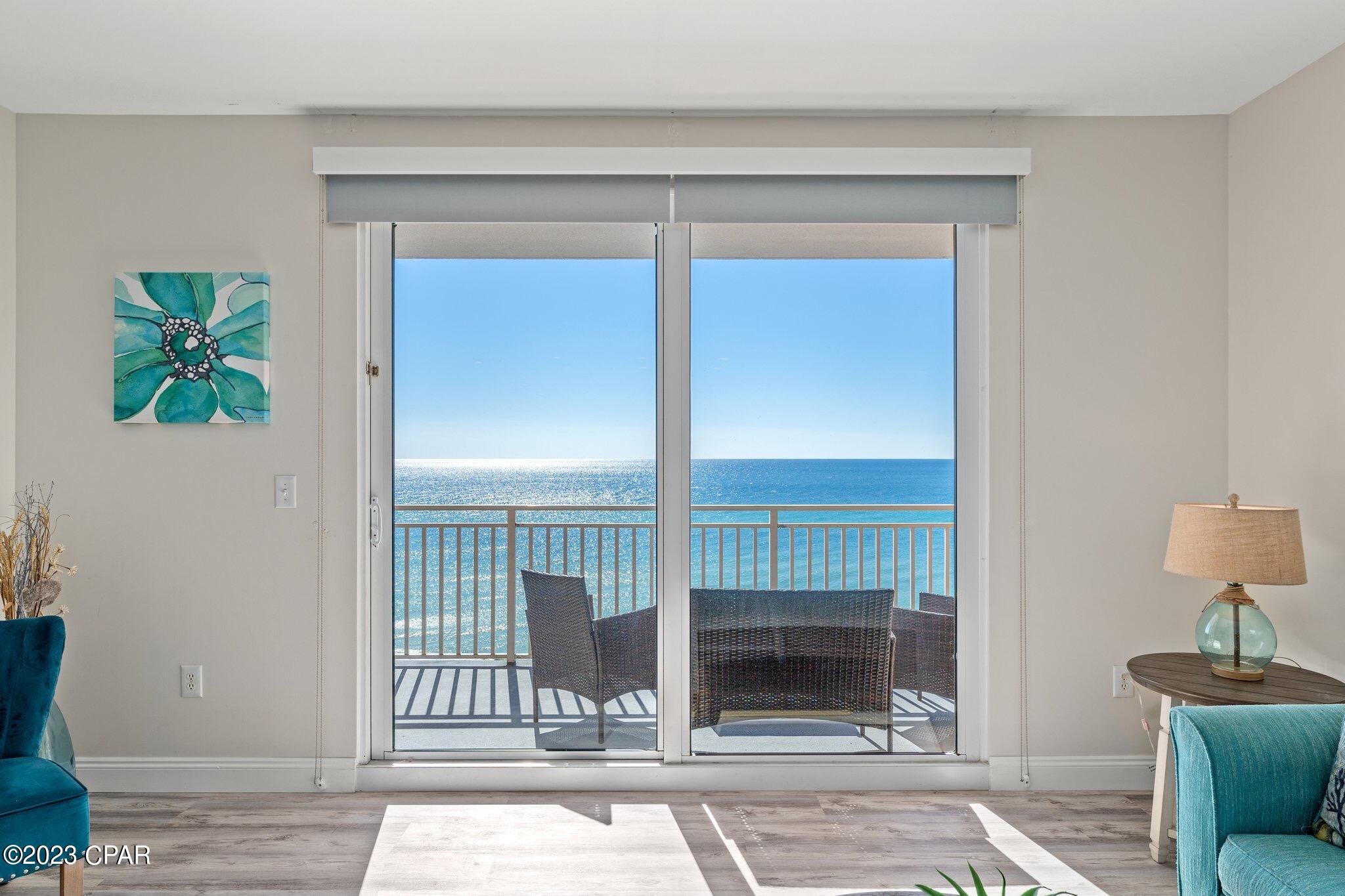 Splash Condo - Residential