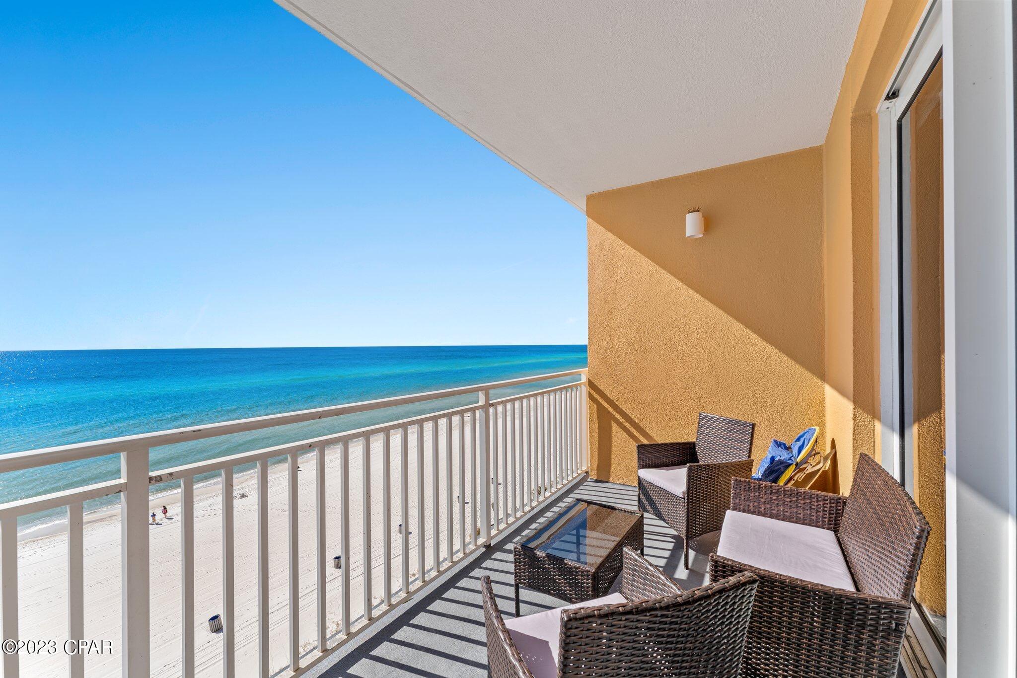 Splash Condo - Residential