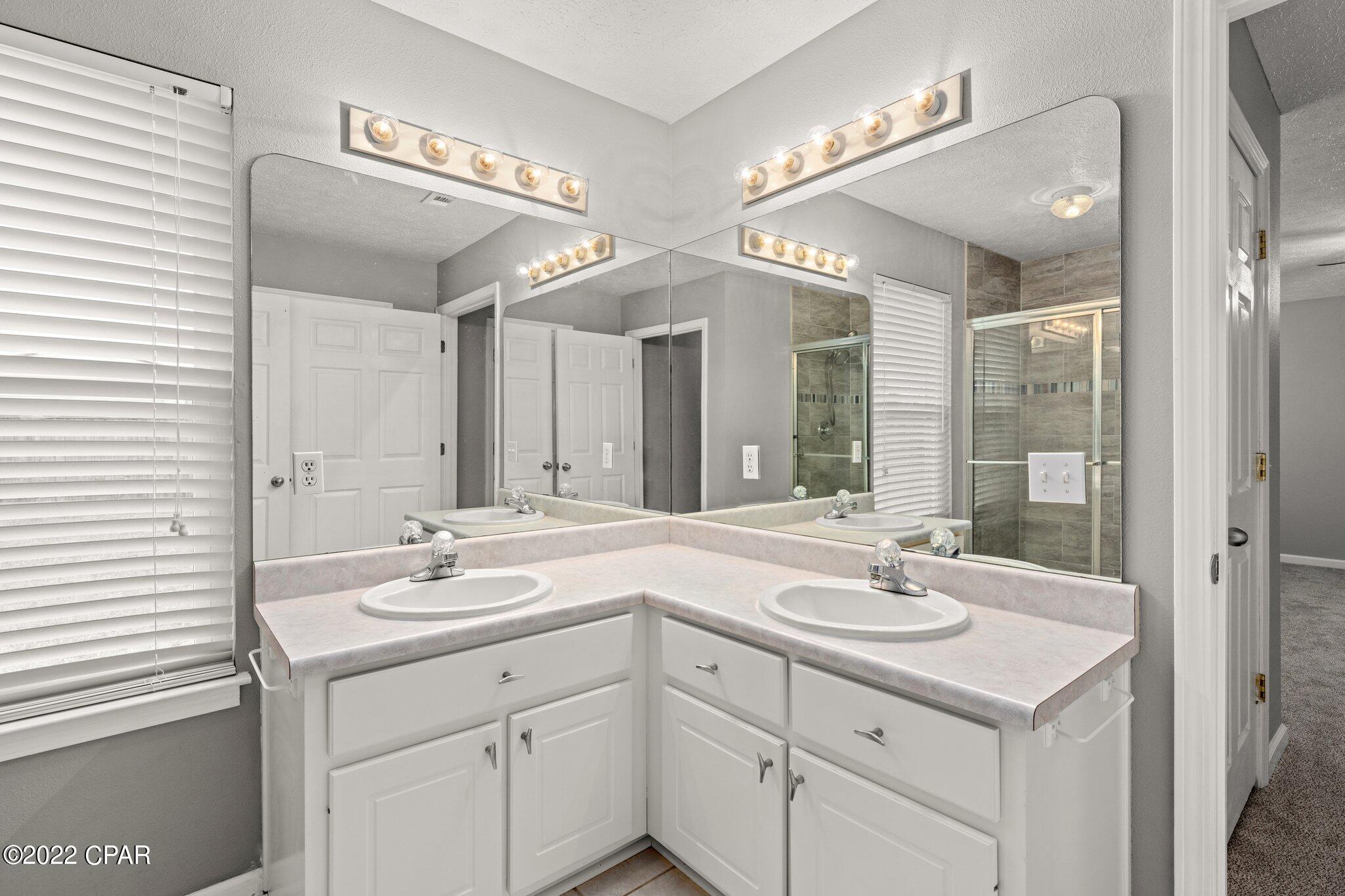 Pine Tree Place Unit 2 - Residential