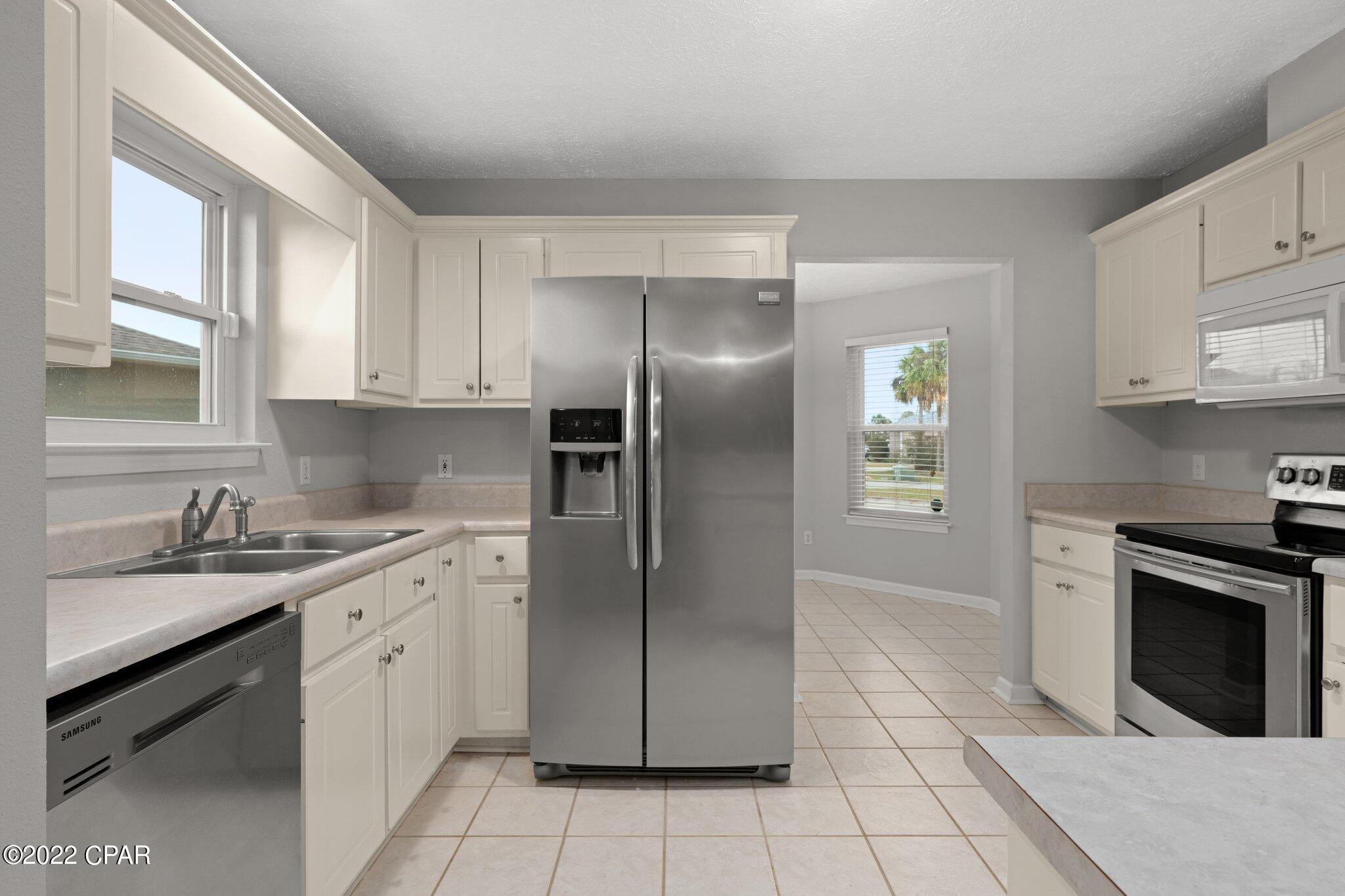 Pine Tree Place Unit 2 - Residential