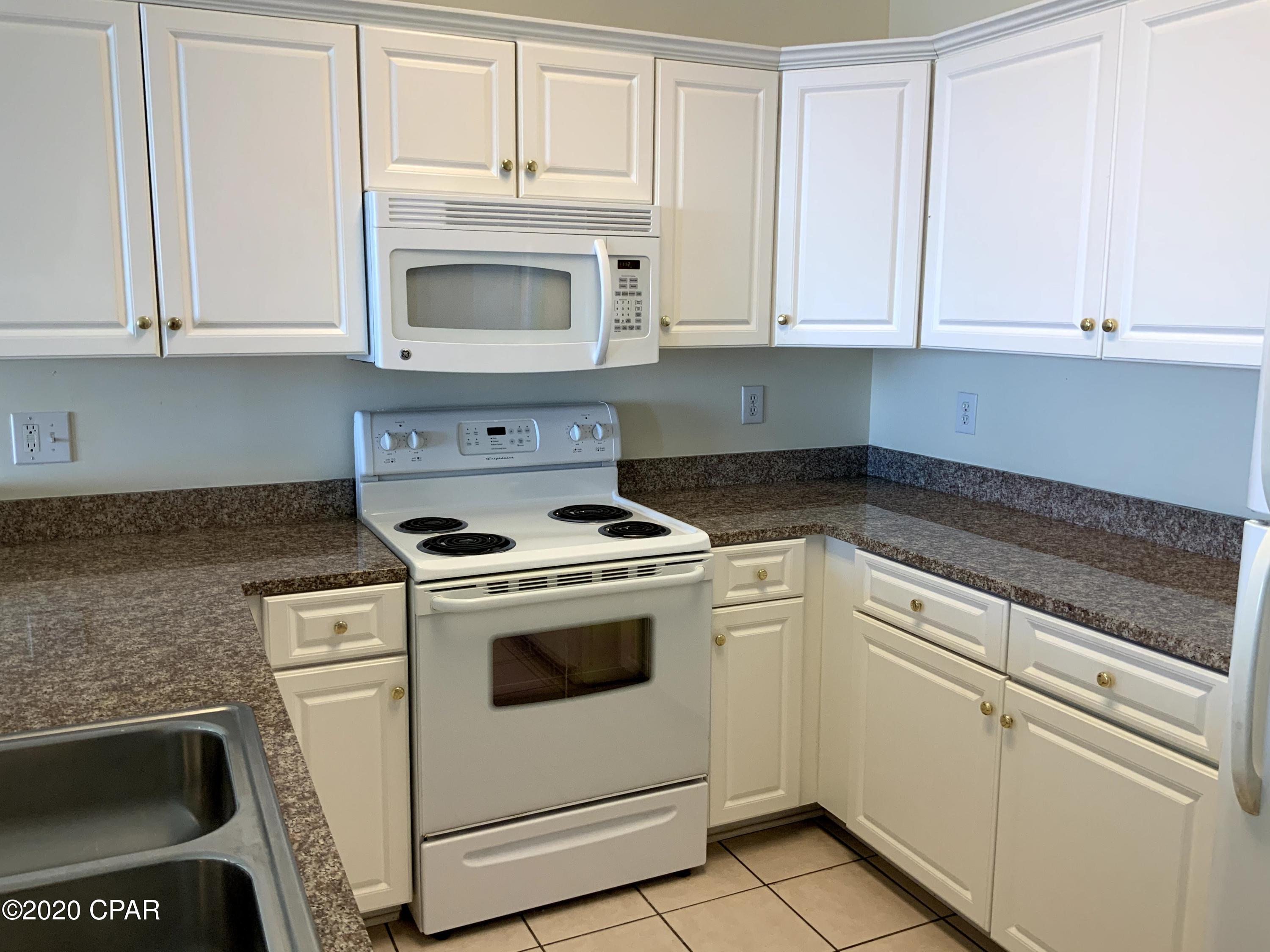 Emerald Isle - Residential