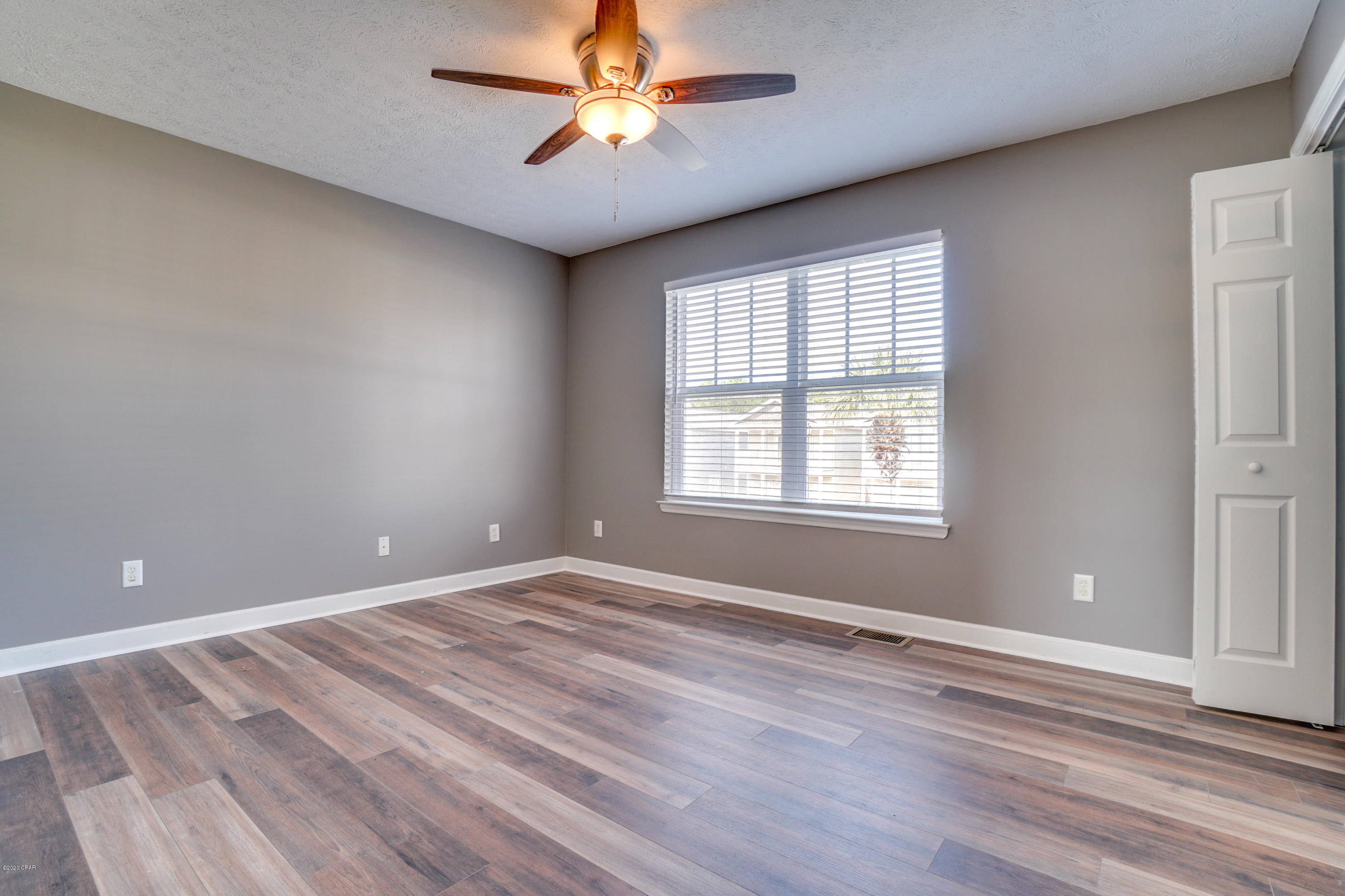 Gates At Sterling Cove - Residential