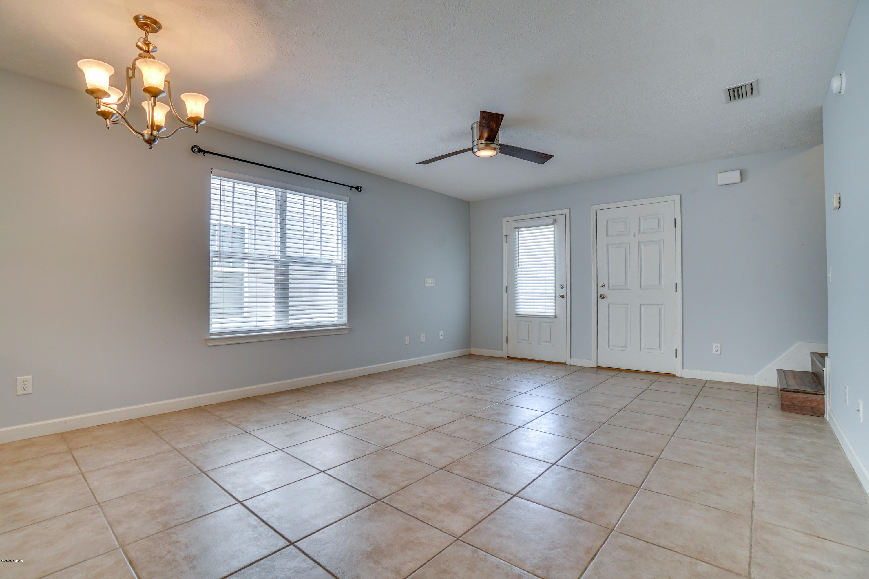 Gates At Sterling Cove - Residential