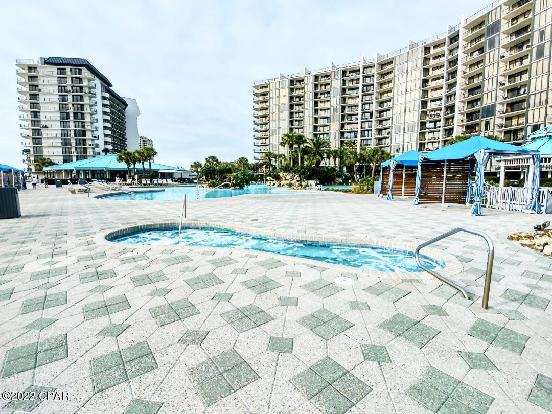 Edgewater Golf Villas I - Residential